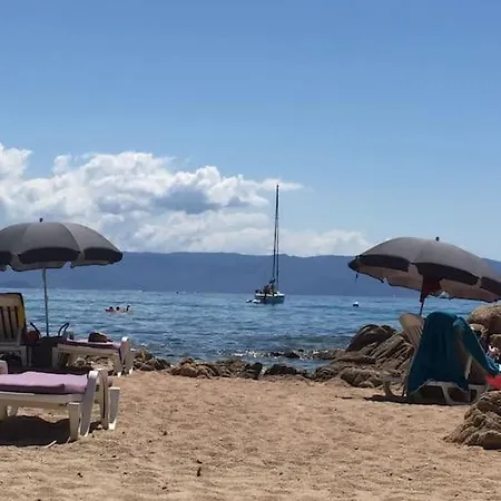 Διαμέρισμα F2 Vue Dans Avec Piscine Αζάτσιο